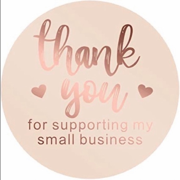 Hi I'm Robin! 💗Poshmark Ambassador ✨ - Picture 2 of 4